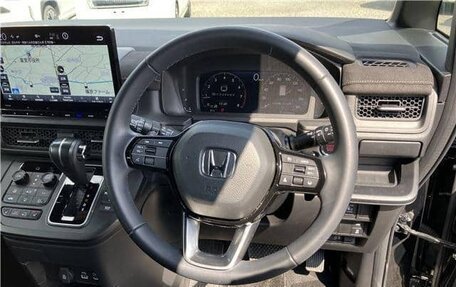 Honda Stepwgn, 2022 год, 1 930 000 рублей, 23 фотография
