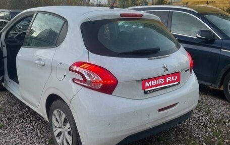 Peugeot 208 II, 2013 год, 630 000 рублей, 16 фотография