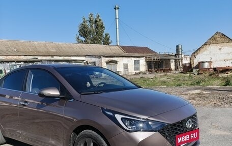 Hyundai Solaris II рестайлинг, 2021 год, 16 500 рублей, 15 фотография