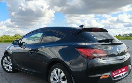 Opel Astra J, 2013 год, 799 900 рублей, 2 фотография