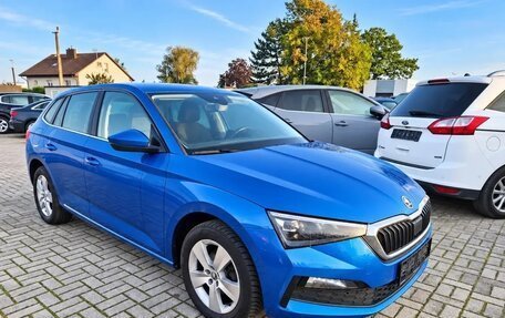 Skoda Scala I, 2021 год, 1 432 000 рублей, 3 фотография