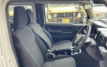 Suzuki Jimny, 2023 год, 1 780 000 рублей, 5 фотография