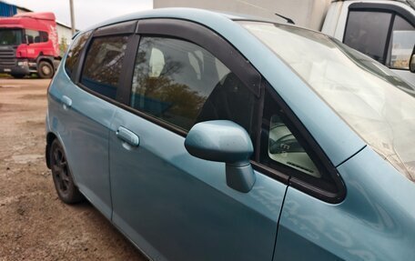 Honda Fit III, 2001 год, 250 000 рублей, 5 фотография
