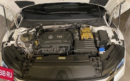 Volkswagen Passat CC, 2022 год, 4 270 000 рублей, 17 фотография