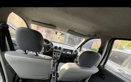 Renault Logan I, 2005 год, 280 000 рублей, 8 фотография