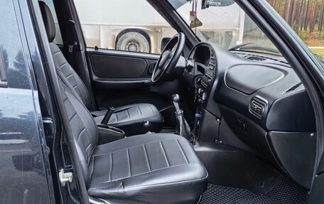 Chevrolet Niva I рестайлинг, 2011 год, 380 000 рублей, 9 фотография