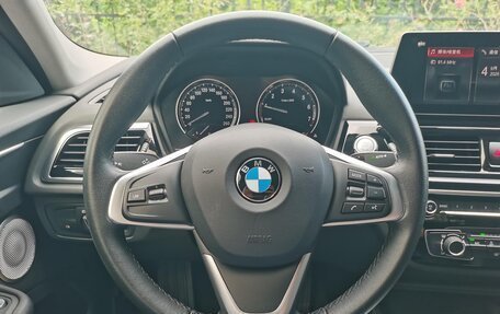 BMW 1 серия, 2022 год, 1 520 000 рублей, 13 фотография