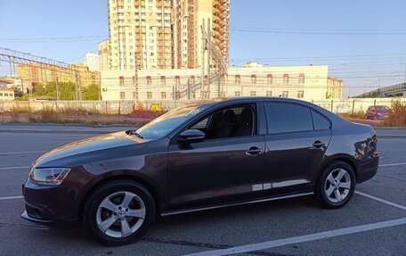 Volkswagen Jetta VI, 2014 год, 970 000 рублей, 5 фотография