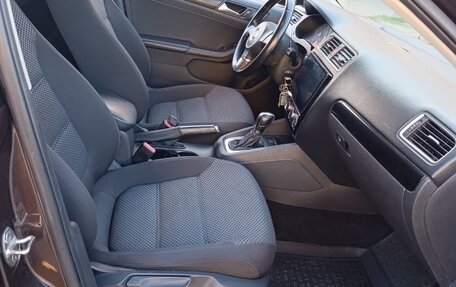Volkswagen Jetta VI, 2014 год, 970 000 рублей, 9 фотография