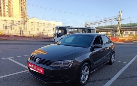 Volkswagen Jetta VI, 2014 год, 970 000 рублей, 4 фотография