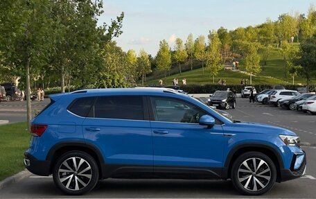 Volkswagen Taos, 2021 год, 2 410 000 рублей, 7 фотография