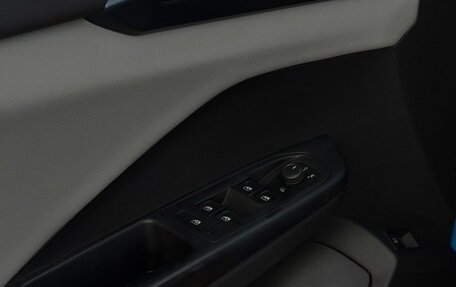 Volkswagen Taos, 2021 год, 2 410 000 рублей, 16 фотография