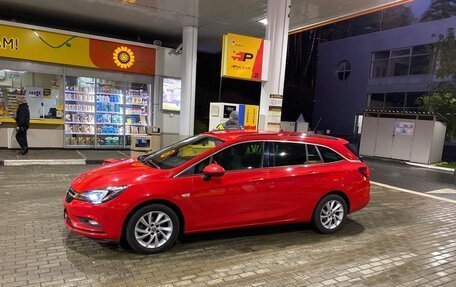Opel Astra K, 2018 год, 1 300 000 рублей, 7 фотография