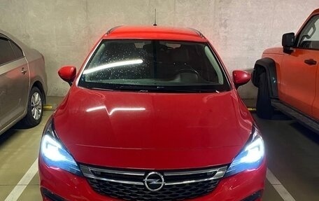 Opel Astra K, 2018 год, 1 300 000 рублей, 10 фотография