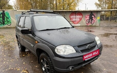 Chevrolet Niva I рестайлинг, 2010 год, 450 000 рублей, 7 фотография