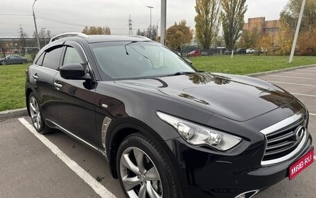 Infiniti FX II, 2012 год, 2 550 000 рублей, 1 фотография