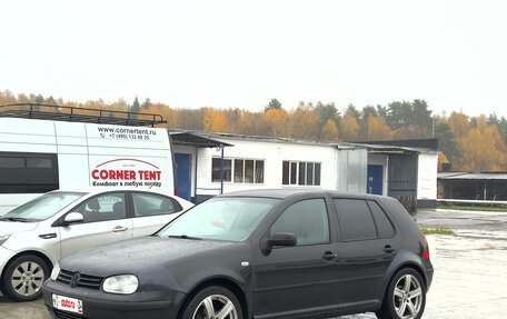 Volkswagen Golf IV, 2001 год, 245 000 рублей, 3 фотография