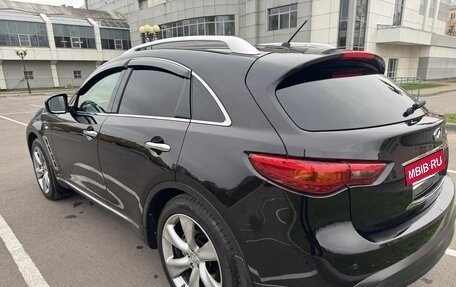 Infiniti FX II, 2012 год, 2 550 000 рублей, 13 фотография