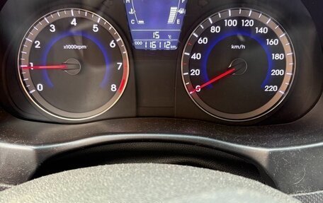 Hyundai Solaris II рестайлинг, 2013 год, 800 000 рублей, 16 фотография