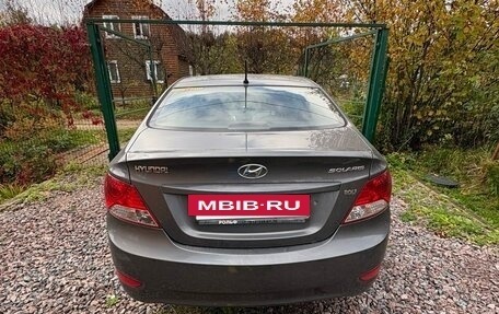 Hyundai Solaris II рестайлинг, 2013 год, 800 000 рублей, 5 фотография