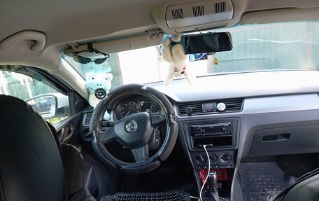 Skoda Rapid I, 2015 год, 500 000 рублей, 5 фотография