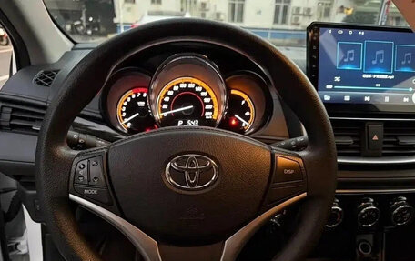 Toyota Yaris XP150 рестайлинг, 2022 год, 1 108 004 рублей, 10 фотография
