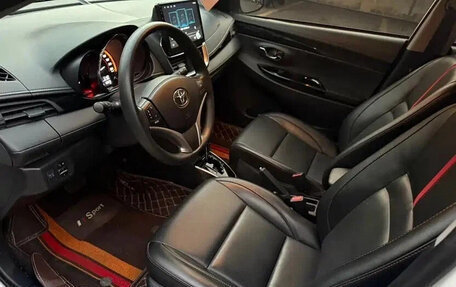 Toyota Yaris XP150 рестайлинг, 2022 год, 1 108 004 рублей, 9 фотография