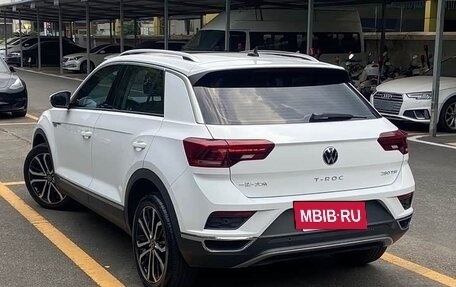 Volkswagen T-Roc I, 2023 год, 1 260 666 рублей, 4 фотография
