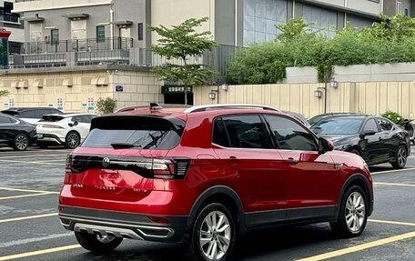 Volkswagen T-Cross I, 2021 год, 1 266 777 рублей, 10 фотография