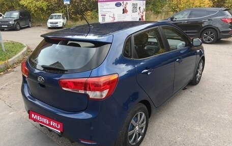 KIA Rio III рестайлинг, 2016 год, 1 000 000 рублей, 3 фотография