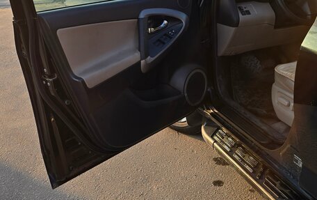 Toyota RAV4, 2008 год, 1 300 000 рублей, 17 фотография