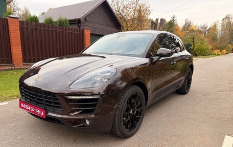 Porsche Macan I рестайлинг, 2016 год, 5 000 000 рублей, 2 фотография