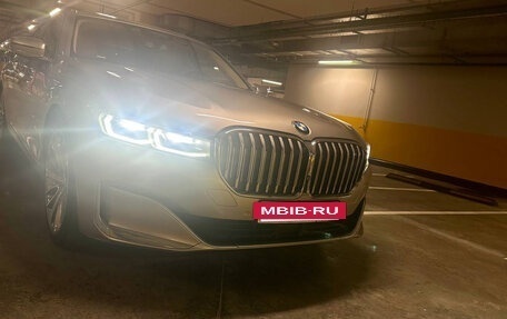 BMW 7 серия, 2021 год, 7 100 000 рублей, 2 фотография