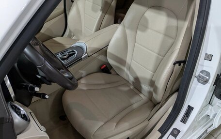 Mercedes-Benz C-Класс, 2017 год, 2 700 000 рублей, 11 фотография