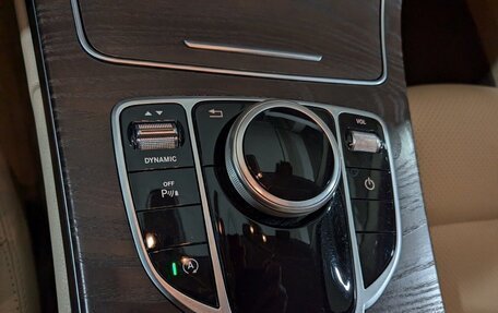Mercedes-Benz C-Класс, 2017 год, 2 700 000 рублей, 22 фотография