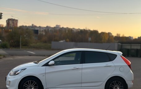 Hyundai Solaris II рестайлинг, 2012 год, 590 000 рублей, 6 фотография