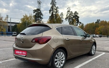 Opel Astra J, 2013 год, 830 000 рублей, 6 фотография