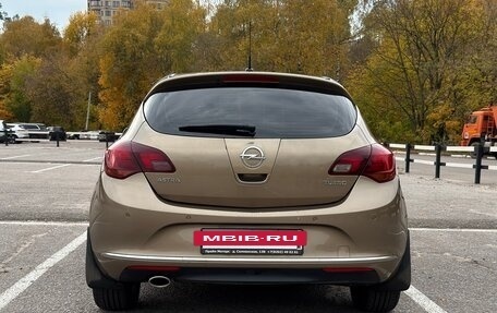 Opel Astra J, 2013 год, 830 000 рублей, 5 фотография