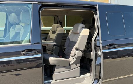 Volkswagen Multivan, 2023 год, 5 190 000 рублей, 21 фотография