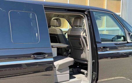 Volkswagen Multivan, 2023 год, 5 190 000 рублей, 20 фотография