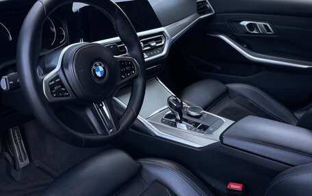 BMW 3 серия, 2019 год, 2 650 000 рублей, 3 фотография