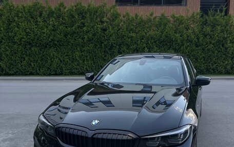 BMW 3 серия, 2019 год, 2 650 000 рублей, 9 фотография