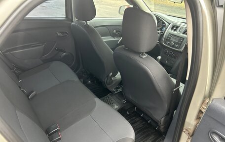 Renault Logan II, 2016 год, 500 000 рублей, 6 фотография