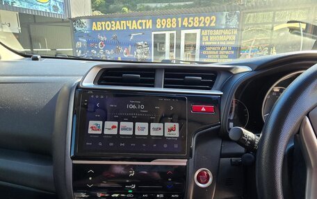 Honda Fit III, 2017 год, 1 150 000 рублей, 9 фотография