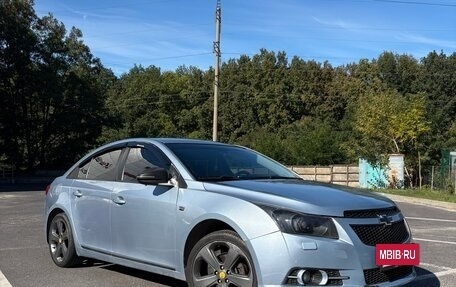 Chevrolet Cruze II, 2011 год, 670 000 рублей, 3 фотография