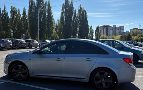 Chevrolet Cruze II, 2011 год, 670 000 рублей, 6 фотография