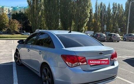 Chevrolet Cruze II, 2011 год, 670 000 рублей, 7 фотография