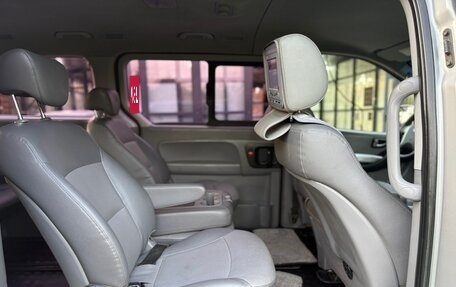 Hyundai Grand Starex Grand Starex I рестайлинг 2, 2011 год, 1 590 000 рублей, 9 фотография