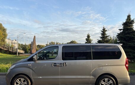 Hyundai Grand Starex Grand Starex I рестайлинг 2, 2011 год, 1 590 000 рублей, 30 фотография