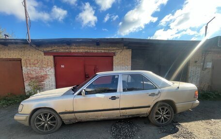 Mercedes-Benz W124, 1986 год, 70 000 рублей, 4 фотография